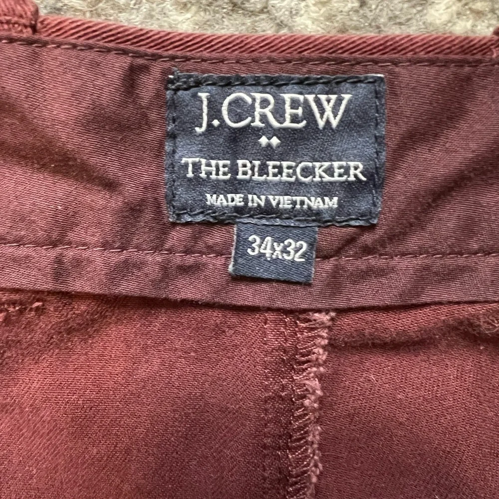 J. Crew Red Chinos Straight-Leg Pants size 34X32 (P109)